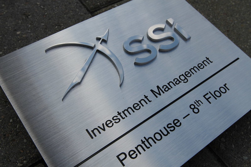 Metal plaques by Impact Signs